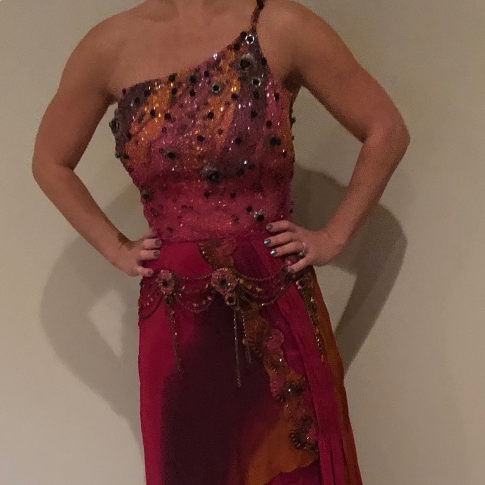 Alberto Makali 2 piece formal gown